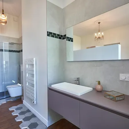Chateau Belair-sejour Prestige Konukevi 3*